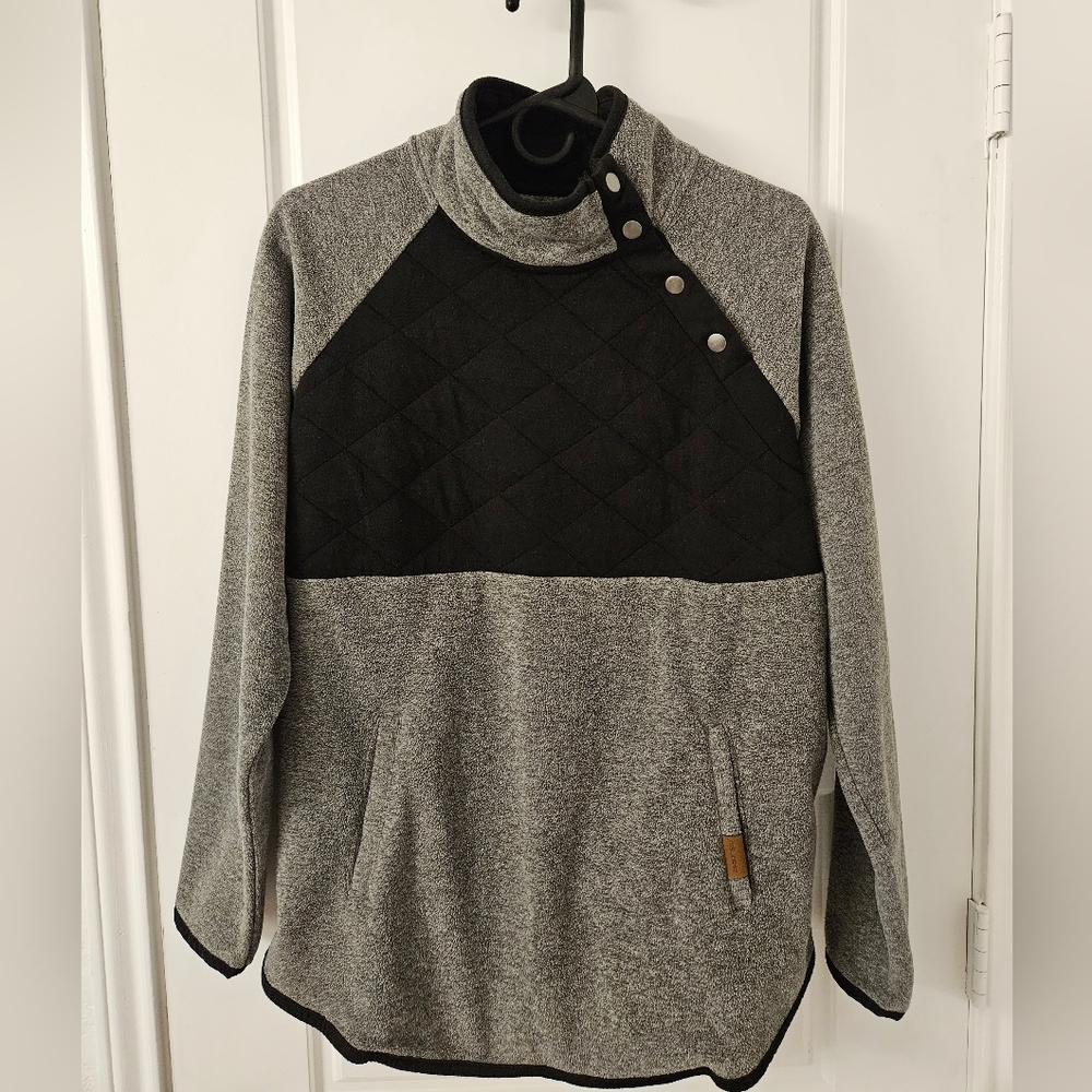 Fleece pullover